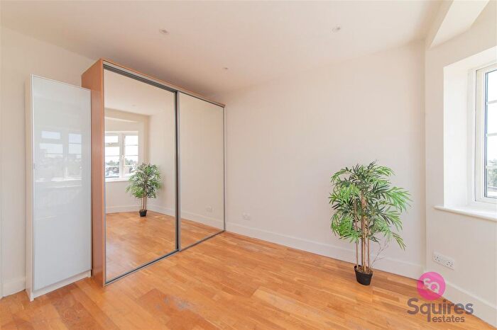 1 Bedroom Flat For Sale In Hendon Way, London, NW4