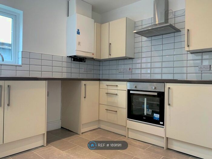 3 Bedroom Terraced House To Rent In Willaston Road, Liverpool, L4