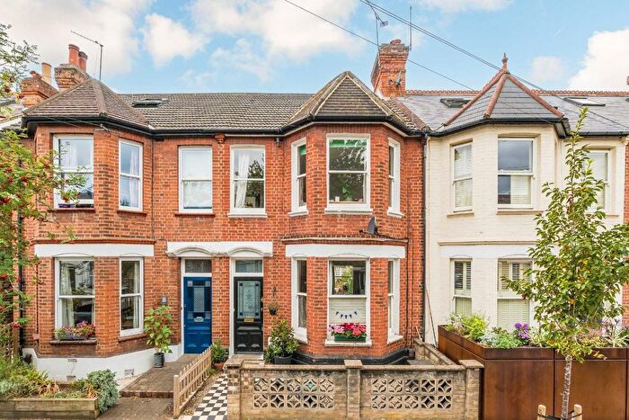 4 Bedroom Property To Rent In Duncan Road, Richmond, TW9