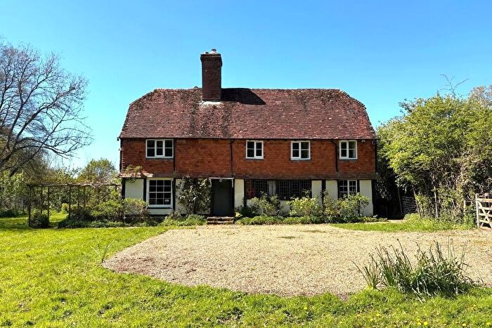4 Bedroom Detached House For Sale In Bedgebury Road, Goudhurst, Kent, TN17