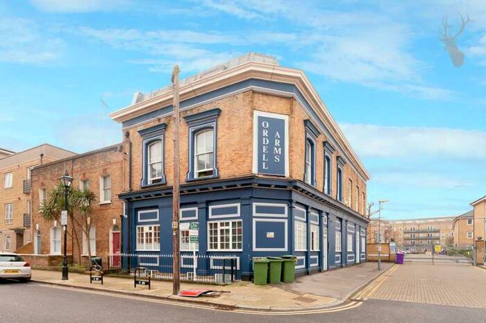 2 Bedroom Flat To Rent In Ordell Road, London, E3