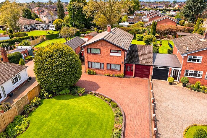 4 Bedroom Detached House For Sale In Saughall Road, Blacon, Chester, Cheshire, CH1