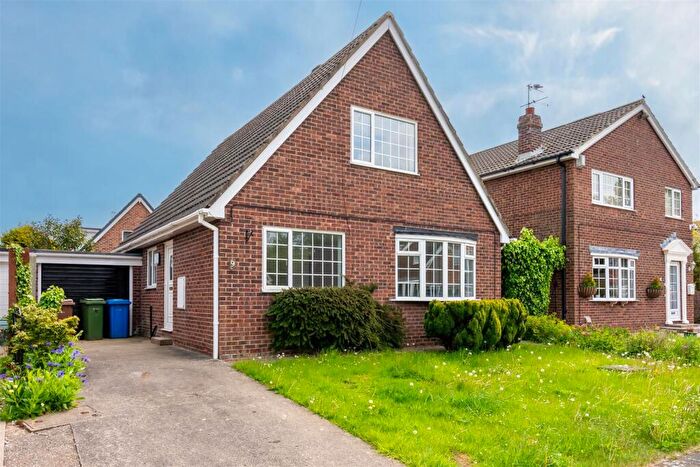 3 Bedroom Detached Bungalow For Sale In Chestnut Garth, Burton Pidsea, HU12