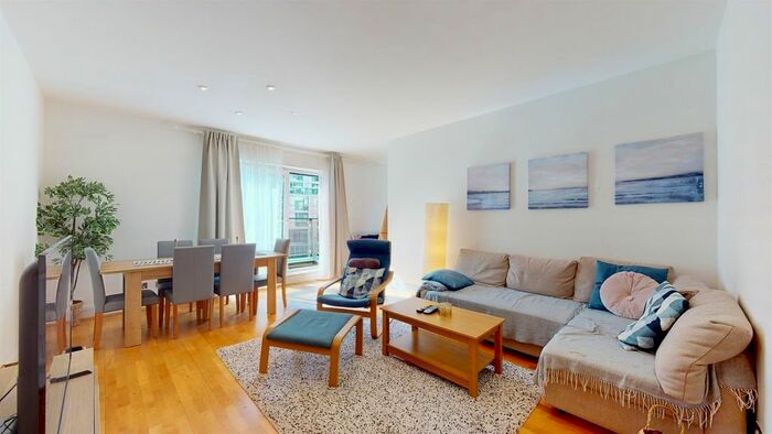 2 Bedroom Flat To Rent In Beckford Close, Warwick Road, London, W14