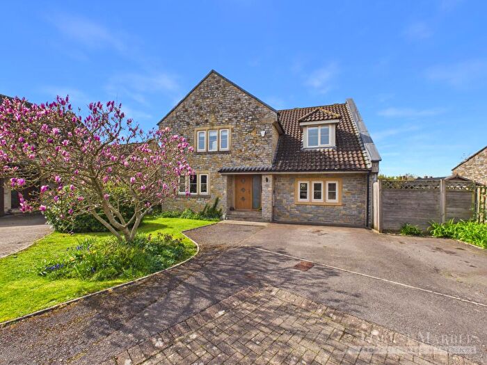 4 Bedroom Detached House For Sale In The Lays, Beckington, BA11