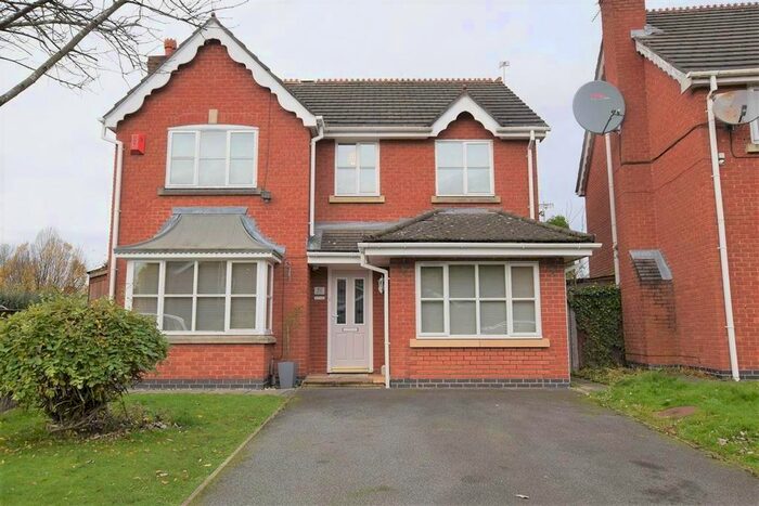 4 Bedroom Detached House To Rent In Bronington Close, Manchester, M22