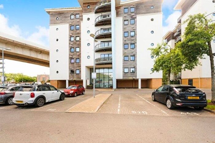 2 Bedroom Property To Rent In Watkiss Way, Cardiff, CF11