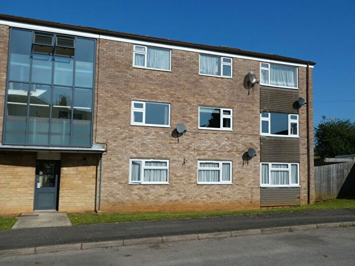 2 Bedroom Apartment To Rent In Cherwell Banks, Kings Sutton, Banbury, OX17