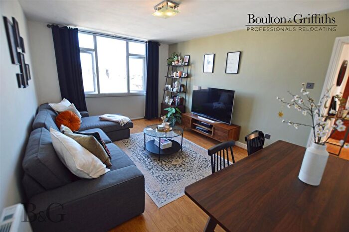 2 Bedroom Flat To Rent In Rowan House, Bridge Street, Penarth, CF64