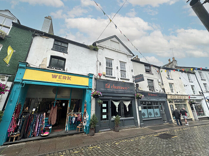 2 Bedroom Flat To Rent In Market Street, Ulverston, Cumbria, LA12