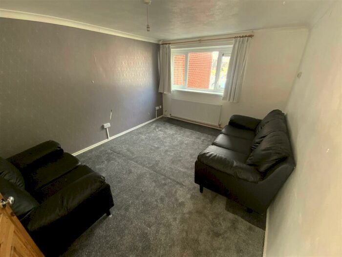 1 Bedroom Flat To Rent In Lowden Croft, Yardley, B26