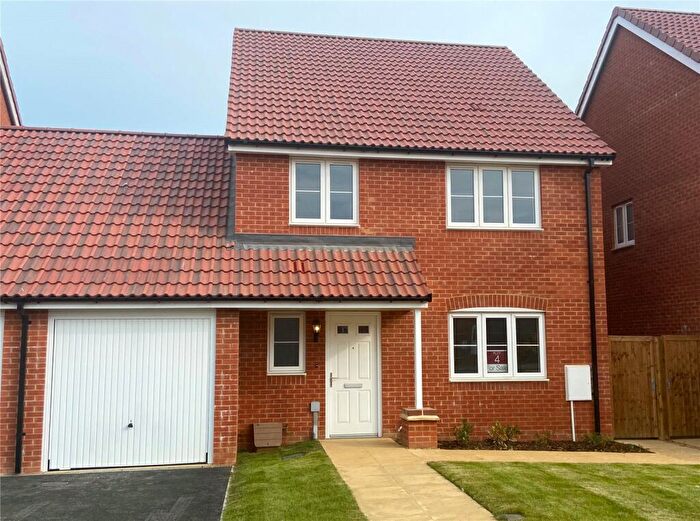 4 Bedroom Detached House For Sale In Imperial Gardens, Gray Close, Hawkinge, Kent, CT18