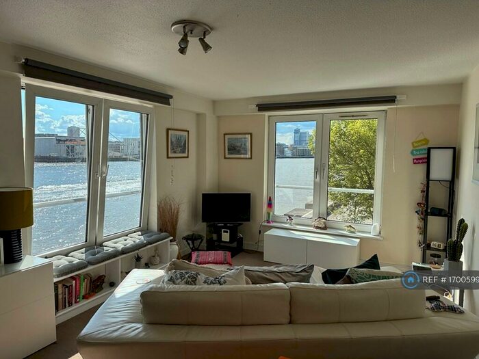 1 Bedroom Flat To Rent In Wapping High Street, London, E1W