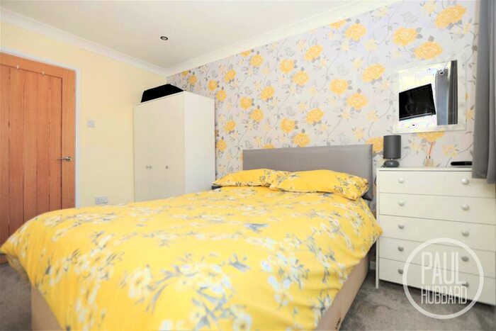 2 Bedroom Detached Bungalow For Sale In Primrose Close, Pakefield, NR33