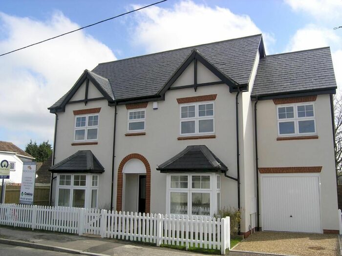 4 Bedroom Property To Rent In Rough Common Road, Canterbury, CT2