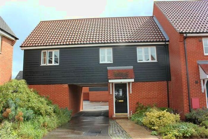 2 Bedroom Maisonette To Rent In Turing Court, Kesgrave, Ipswich, IP5