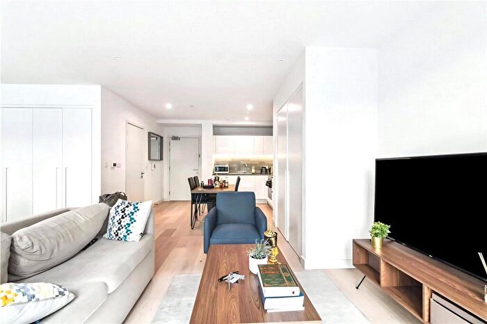 Apartment To Rent In John Cabot House, Royal Crest Avenue, Royal Wharf, London, E16