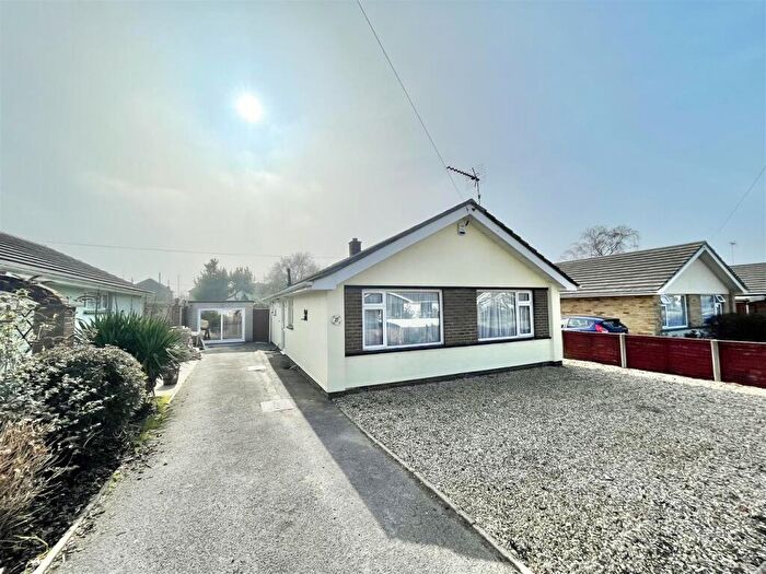 2 Bedroom Detached Bungalow To Rent In Beacon Park Road, Upton, BH16