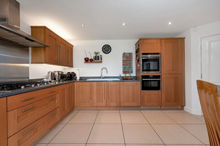 6 Bedroom Detached House For Sale In Contract Ready Stunning Home On Brunel Avenue, NG33