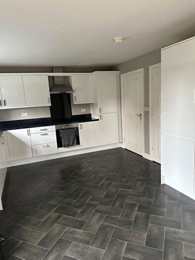 3 Bedroom Semi-Detached House To Rent In Teasel Close, PE7