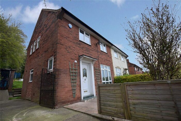 2 Bedroom Semi-Detached House To Rent In Ramshead Drive, Leeds, West Yorkshire, LS14