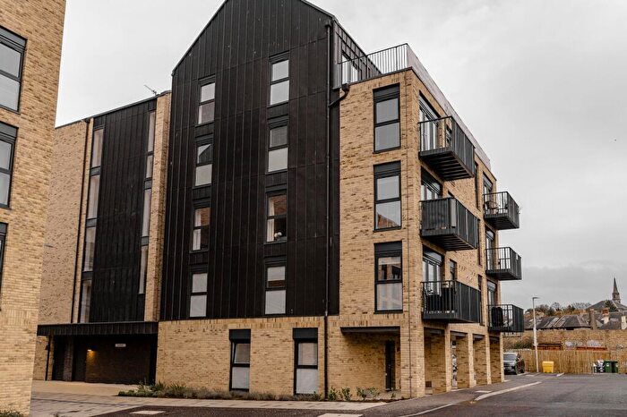 3 Bedroom Apartment For Sale In Inveresk Road, Musselburgh, EH21