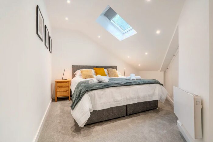 3 Bedroom Flat To Rent In Ecclesall Rd, Sheffield, S11