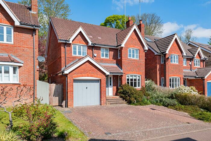 4 Bedroom Detached House For Sale In Waddling Lane, Wheathampstead, AL4