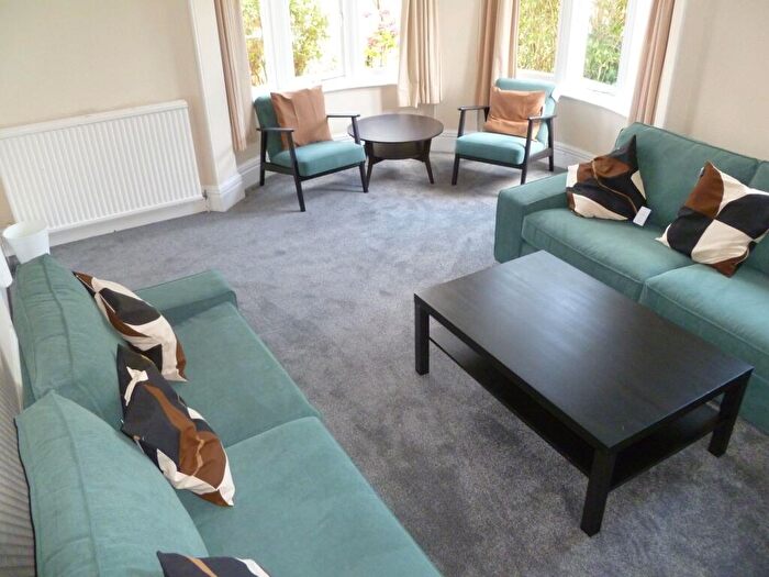 9 Bedroom House To Rent In Thornton Hill, St James, Exeter, EX4