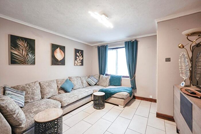 2 Bedroom End Of Terrace House For Sale In Christchurch Way, Dover, Kent, CT16