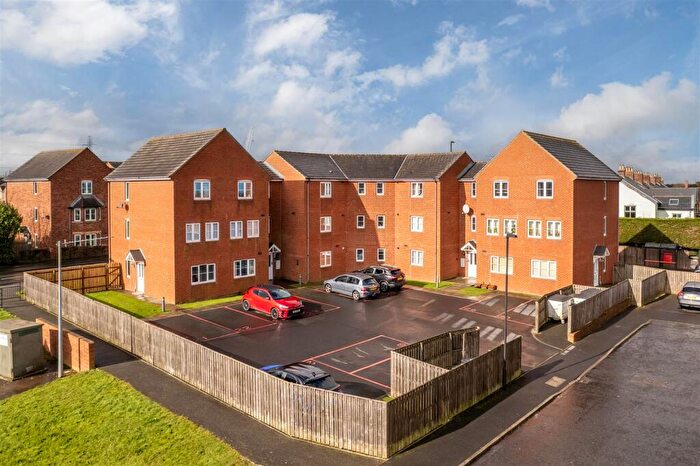 2 Bedroom Flat For Sale In Edgefield, West Allotment, Newcastle Upon Tyne, NE27