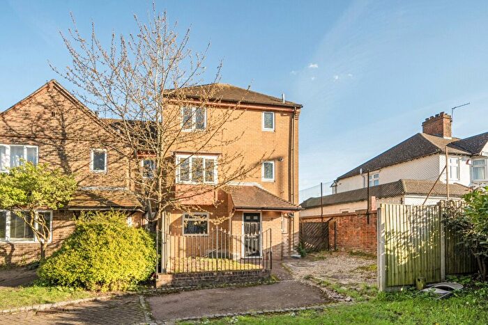 5 Bedroom Detached House To Rent In Beckenham Hill Road, London, SE6