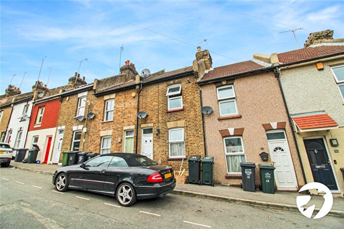 3 Bedroom Terraced House To Rent In Providence Street, Greenhithe, DA9