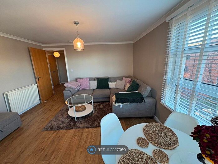 2 Bedroom Flat To Rent In Loaning Mills, Edinburgh, EH7