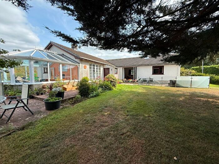 4 Bedroom Detached Bungalow For Sale In Llanarth, Ceredigion, SA47