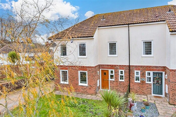 3 Bedroom Semi Detached House For Sale In Dale Road, Rochester, Kent, ME1