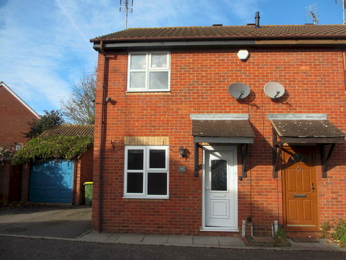 2 Bedroom Semi-Detached House To Rent In Barnwell Drive, Hockley, SS5