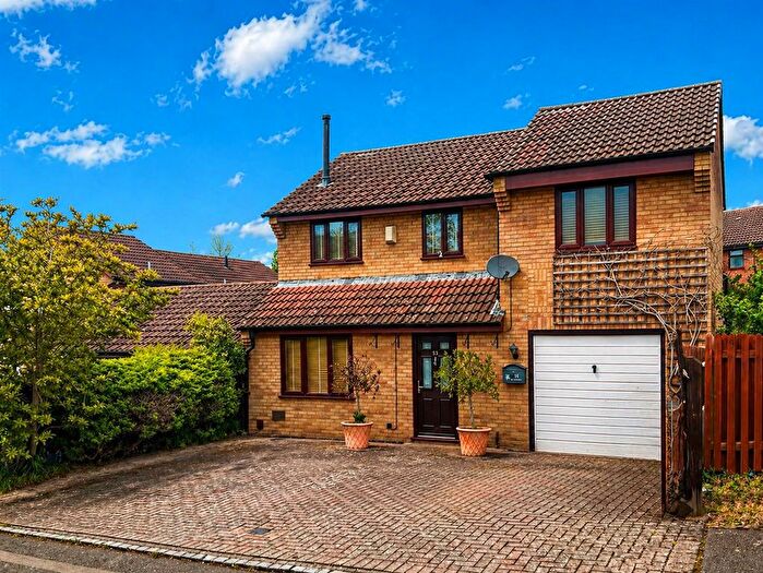 4 Bedroom Detached House For Sale In Lundholme, Heelands, Milton Keynes, MK13