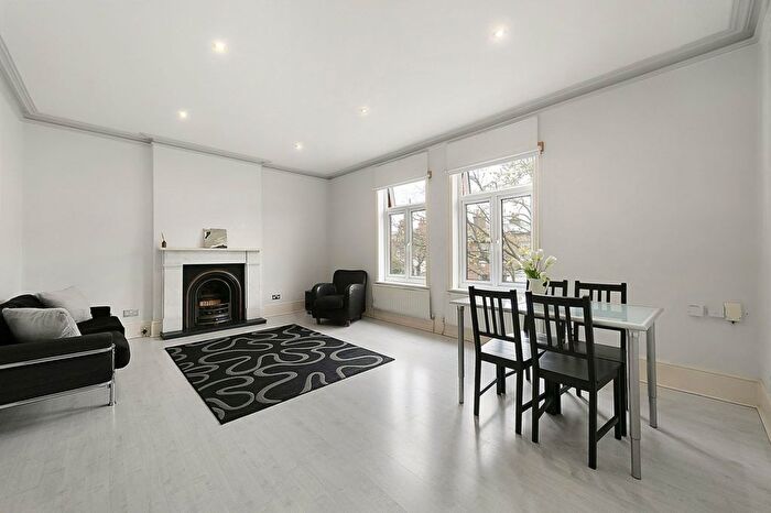 1 Bedroom Flat To Rent In Sheen Road, Richmond, TW9
