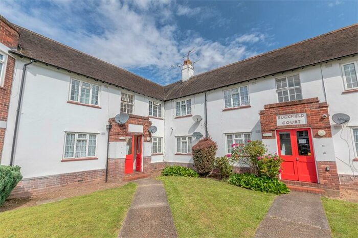 2 Bedroom Apartment To Rent In Buckfield Court, Bathurst Walk, Richings Park, SL0