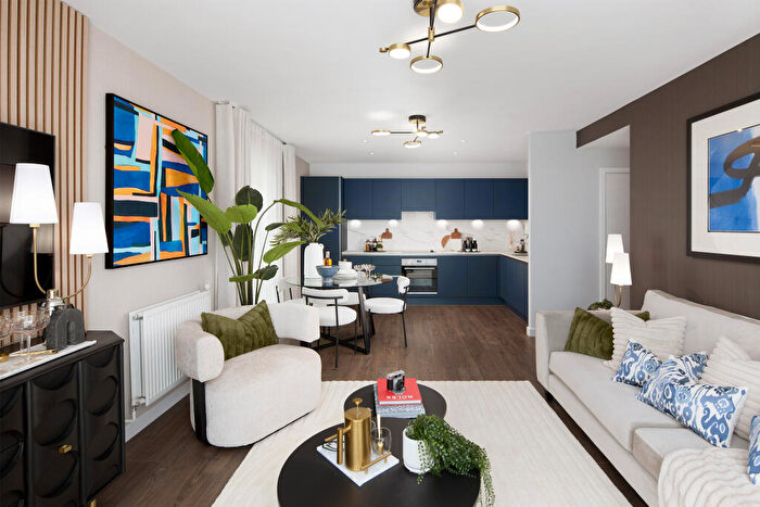 2 Bedroom Apartment For Sale In Headstone Drive, Harrow, HA1