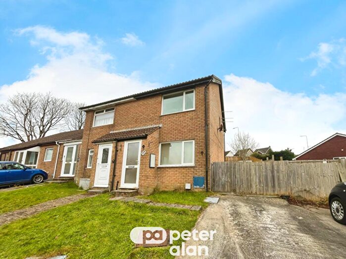 2 Bedroom Property To Rent In Hazeldene Avenue, Brackla, Bridgend, CF31