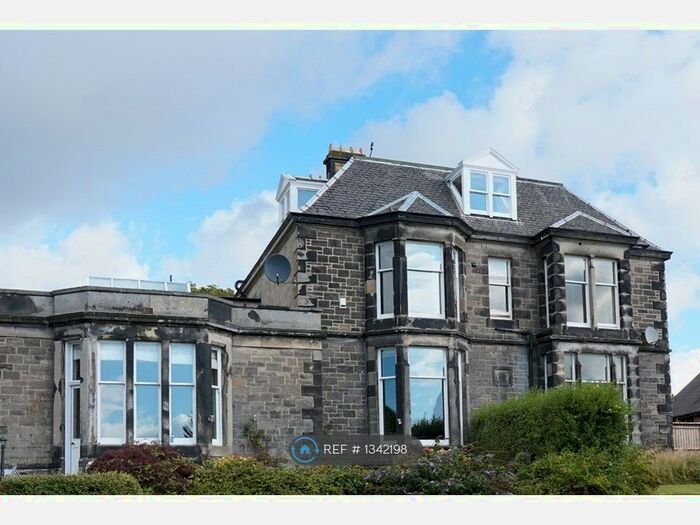 3 Bedroom Flat To Rent In Loughborough Road, Kirkcaldy, KY1