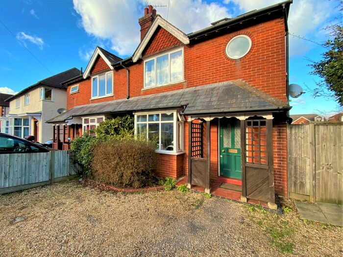 5 Bedroom Semi-Detached House To Rent In Aldershot Road, Guildford, Surrey, GU2