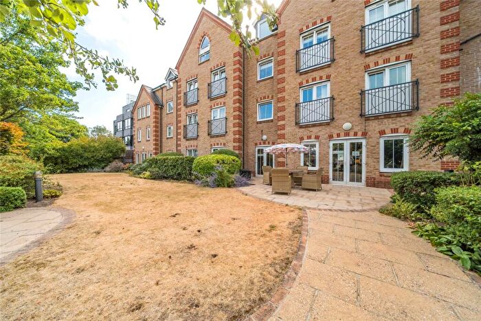 2 Bedroom Retirement Property For Sale In High Street, Orpington, BR6