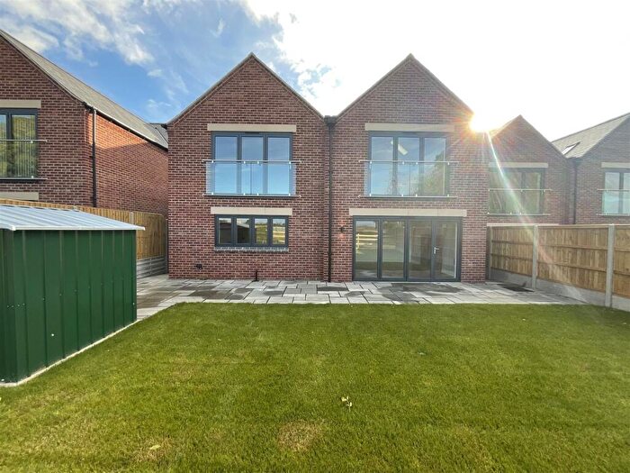 4 Bedroom Detached House To Rent In The Beeches, Newbold Farm, Main Street, Newbold, Rugby, CV21