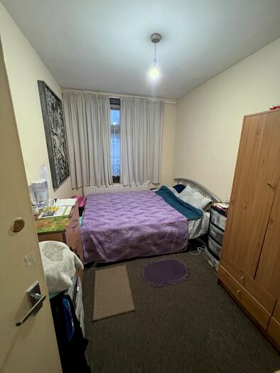 5 Bedroom Terraced House To Rent In Ley Street, Ilford, IG1