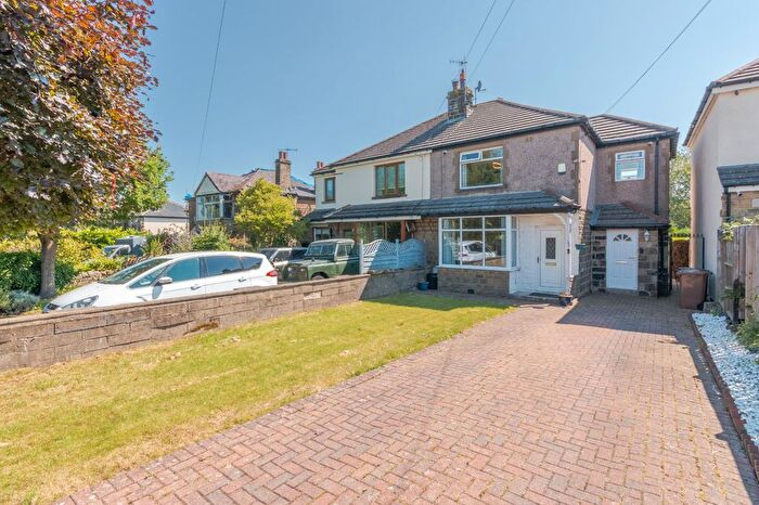 3 Bedroom Semi-detached House For Sale In Harden Lane, Wilsden, Bradford, West Yorkshire, BD15