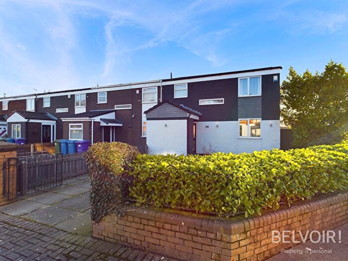 3 Bedroom End Of Terrace House For Sale In Langshaw Lea, Netherley, Liverpool, L27