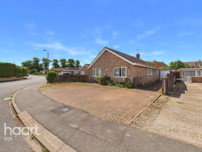 3 Bedroom Detached Bungalow For Sale In Thorn Close, Soham, CB7